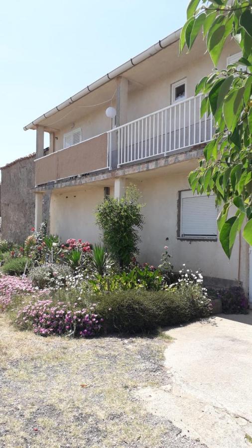 Apartman Nika Razanac Exterior photo